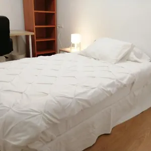  Apartamento Funcional Y Renovado En Iturrama